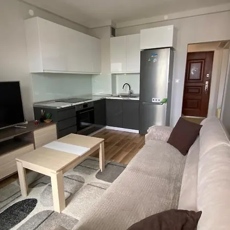 Pleasant Flat In